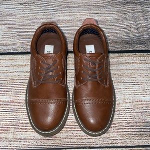 Steve Madden Brown Kids Dress Shoes